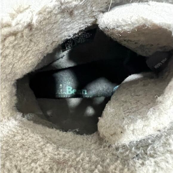 L.L. Bean Womens Ultralight Quilted Insulated Waterproof Boots Lace-Up Size 8 - Picture 7 of 10